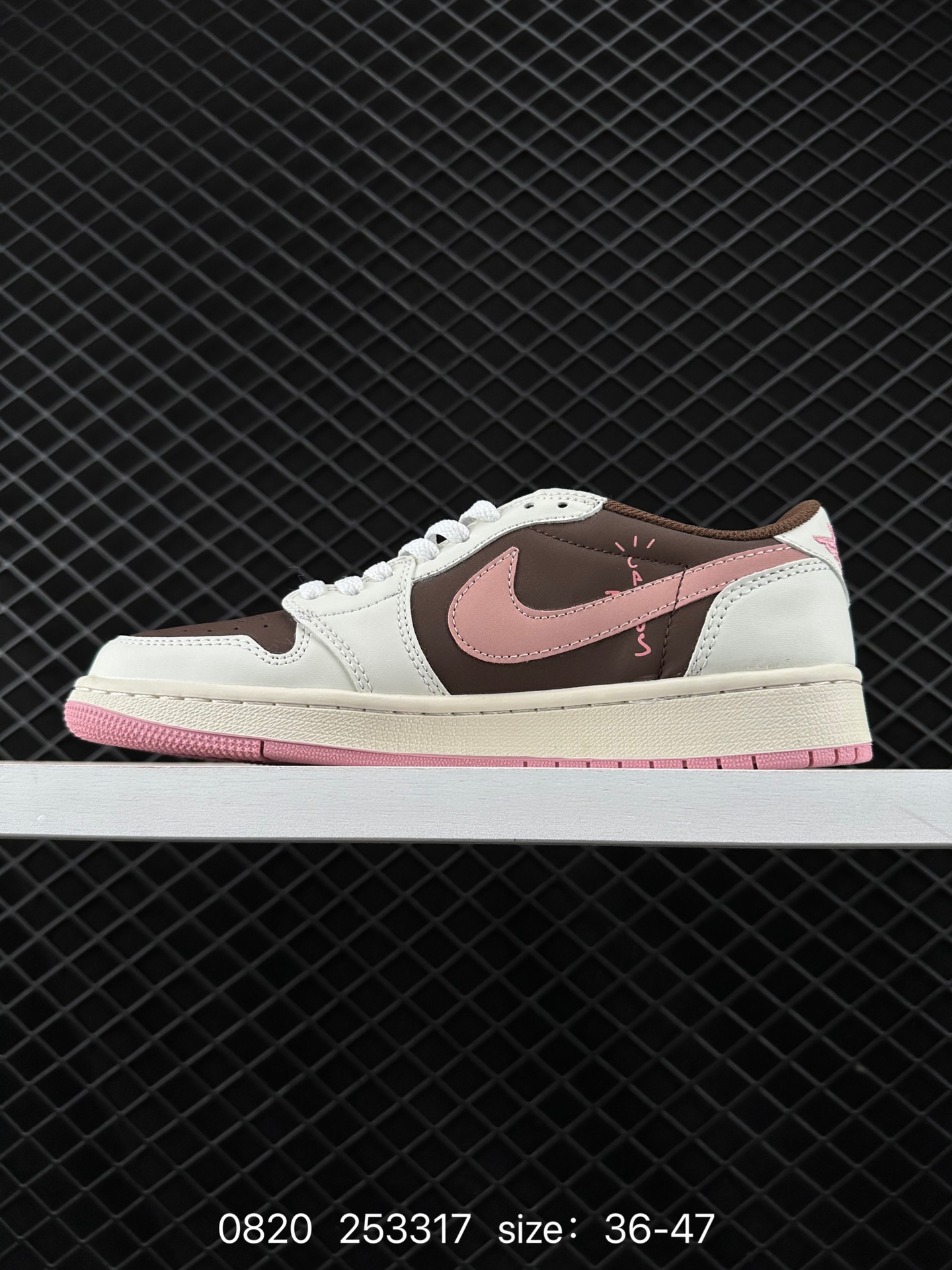 Travis Scott x Air Jordan 1 ” Reverse Mocha “